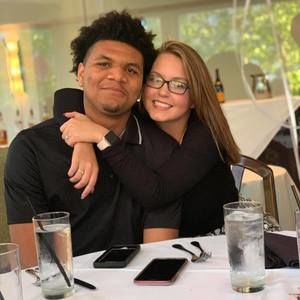 Meet your Posher, Chloe